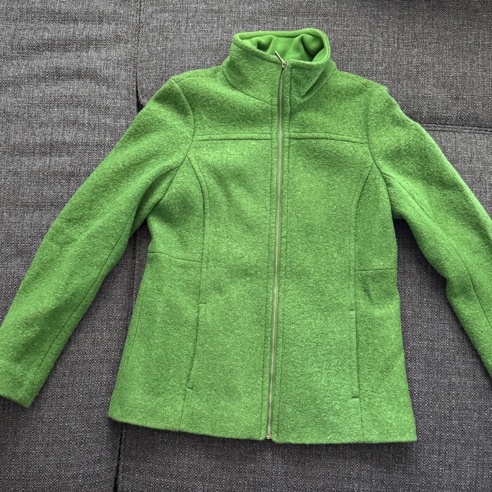 Lands' End Women's Jacket in Vibrant Green